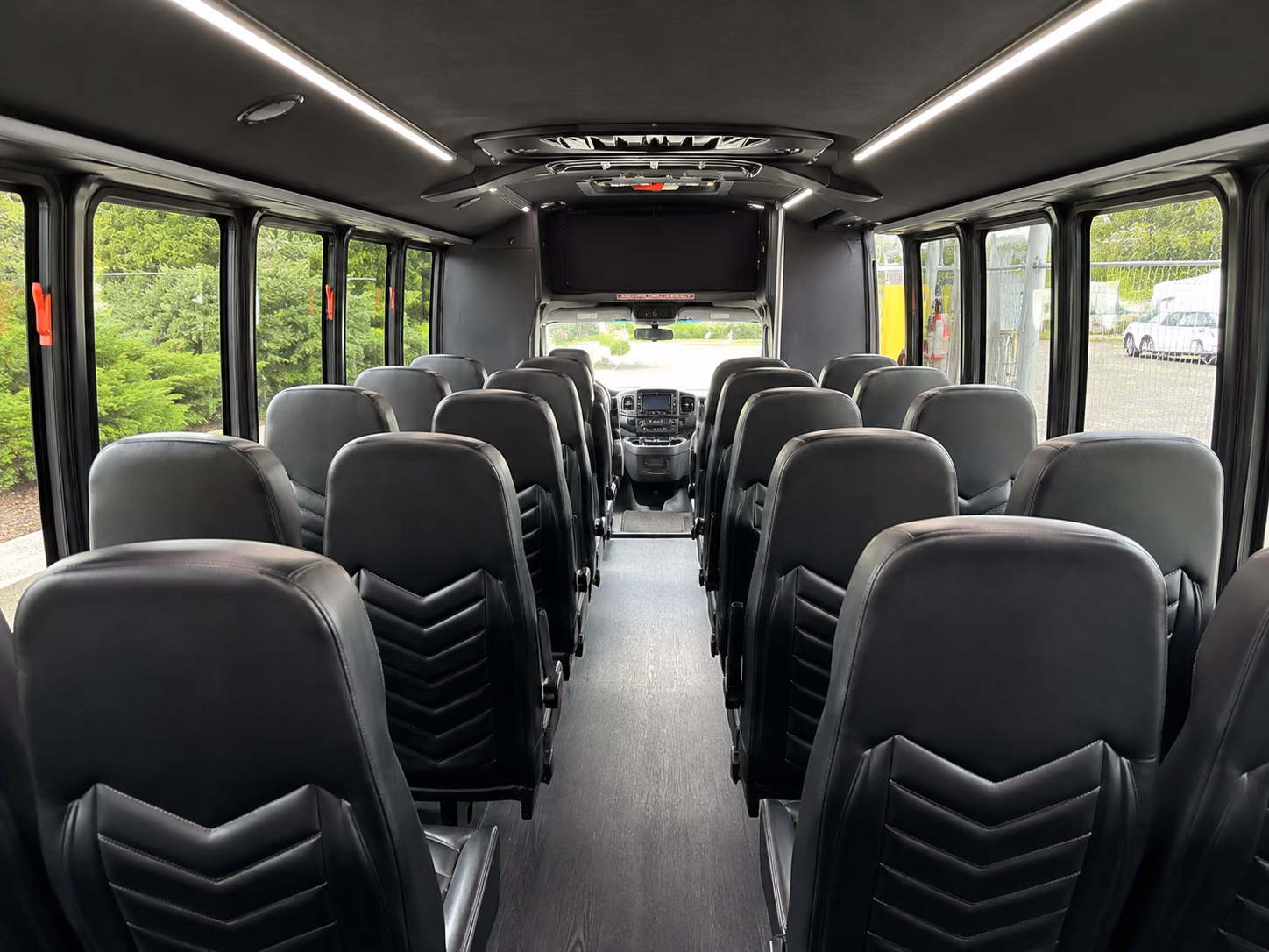 clarksville concert bus rentals for groups and fans