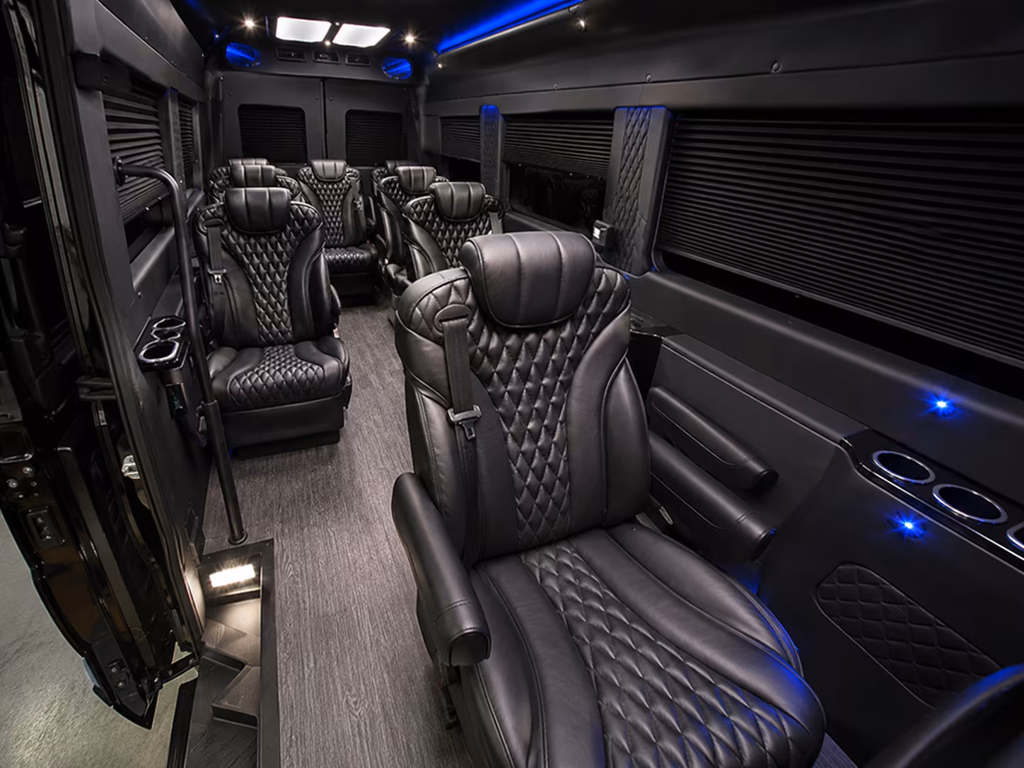 clarksville long distance transportation for every group size