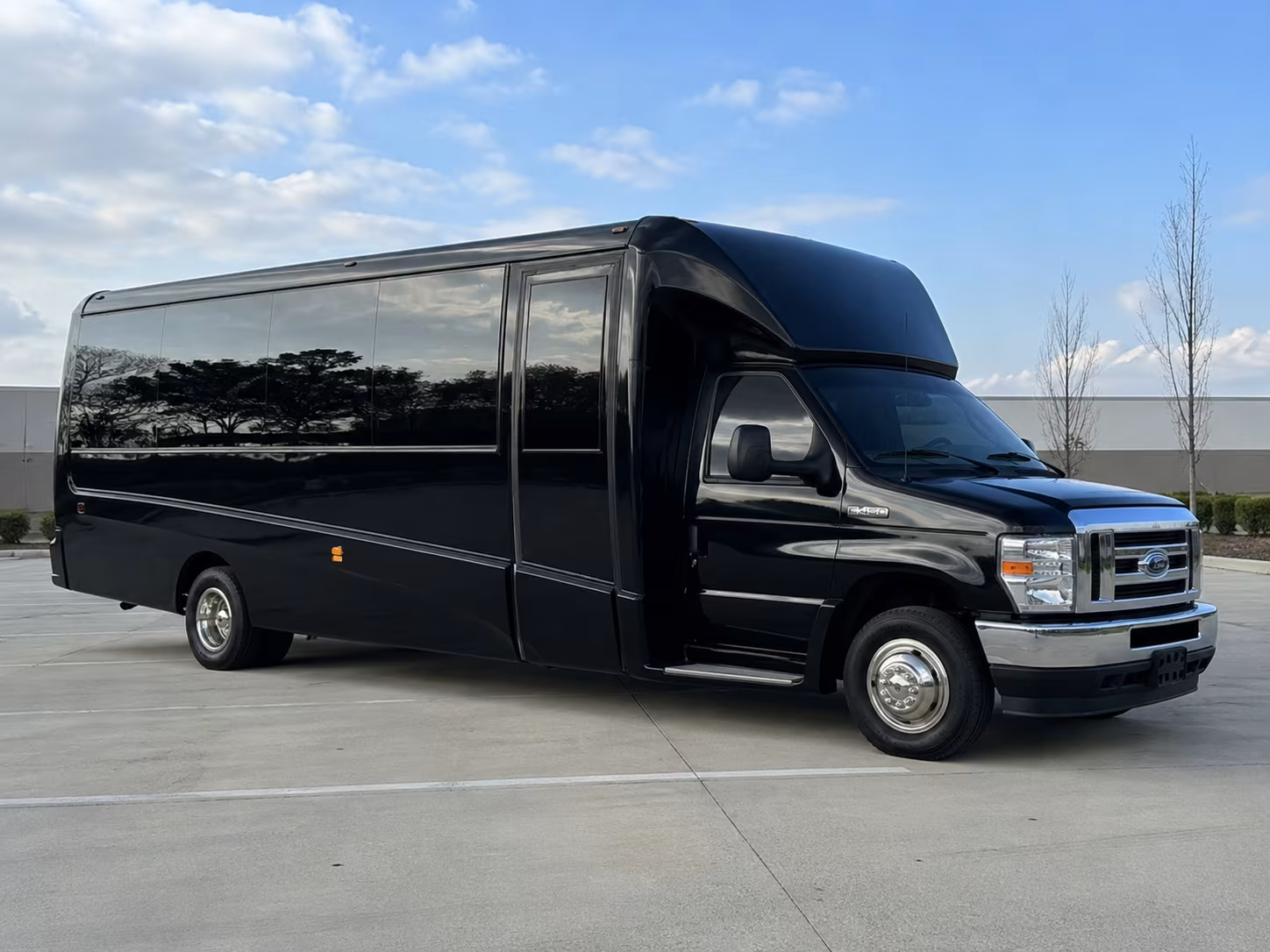 corporate group transportation for mtsu events and business conferences