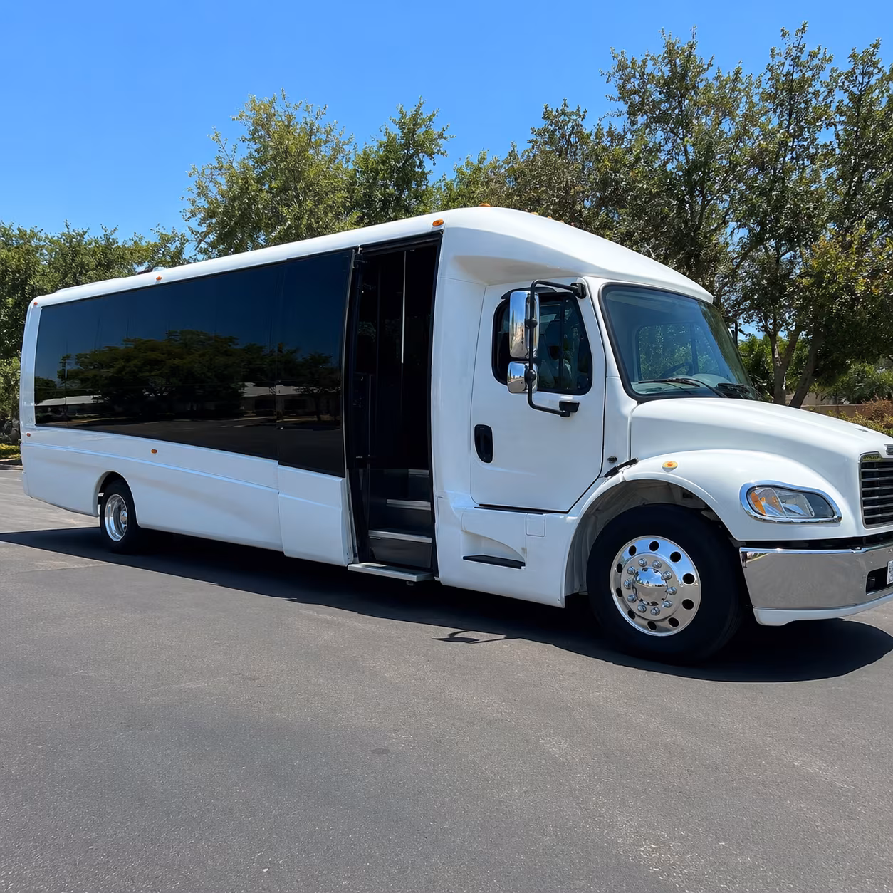 hop between murfreesboro s best wineries without worrying about the drive