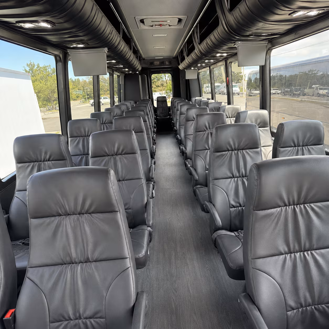 knoxville employee shuttle bus rentals