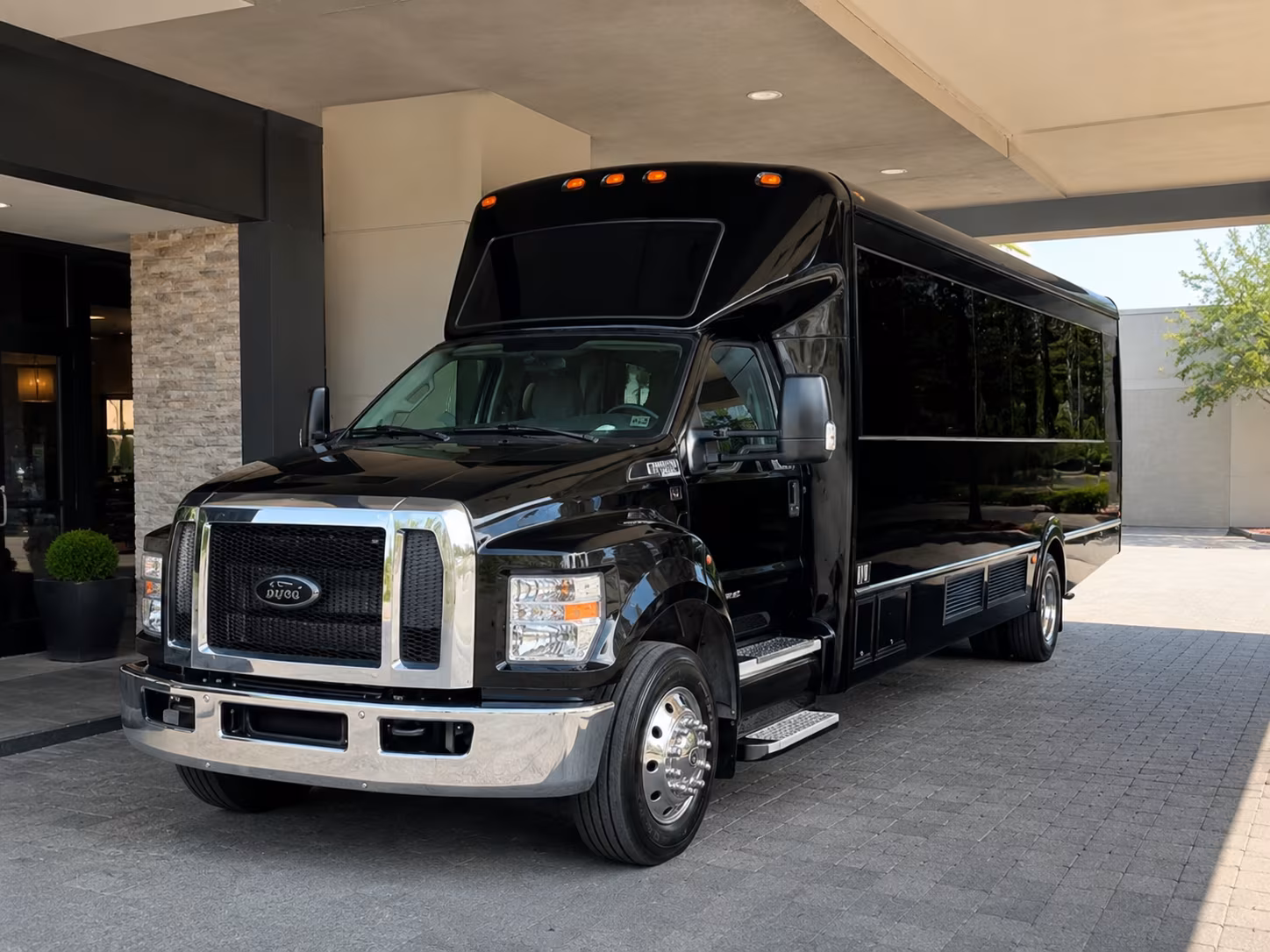 murfreesboro bachelor bachelorette party bus rental