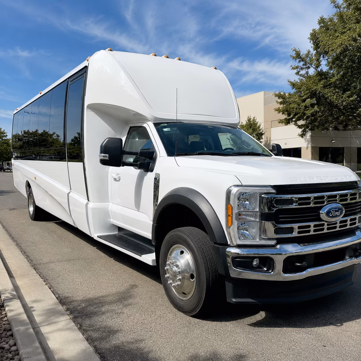 shuttle guests between murfreesboro hotels and your venue with ease